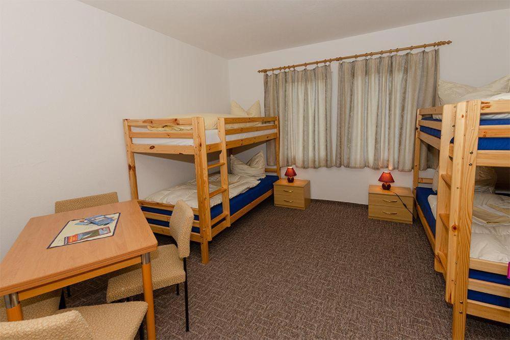 Familienzimmer Mit Gemeinschaftsbad Gross Banzelvitz Kültér fotó