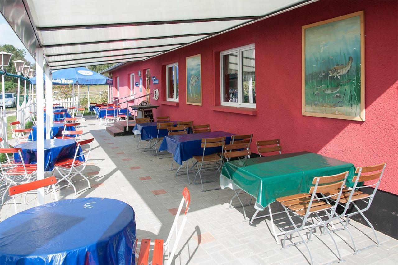 Familienzimmer Mit Gemeinschaftsbad Gross Banzelvitz Kültér fotó